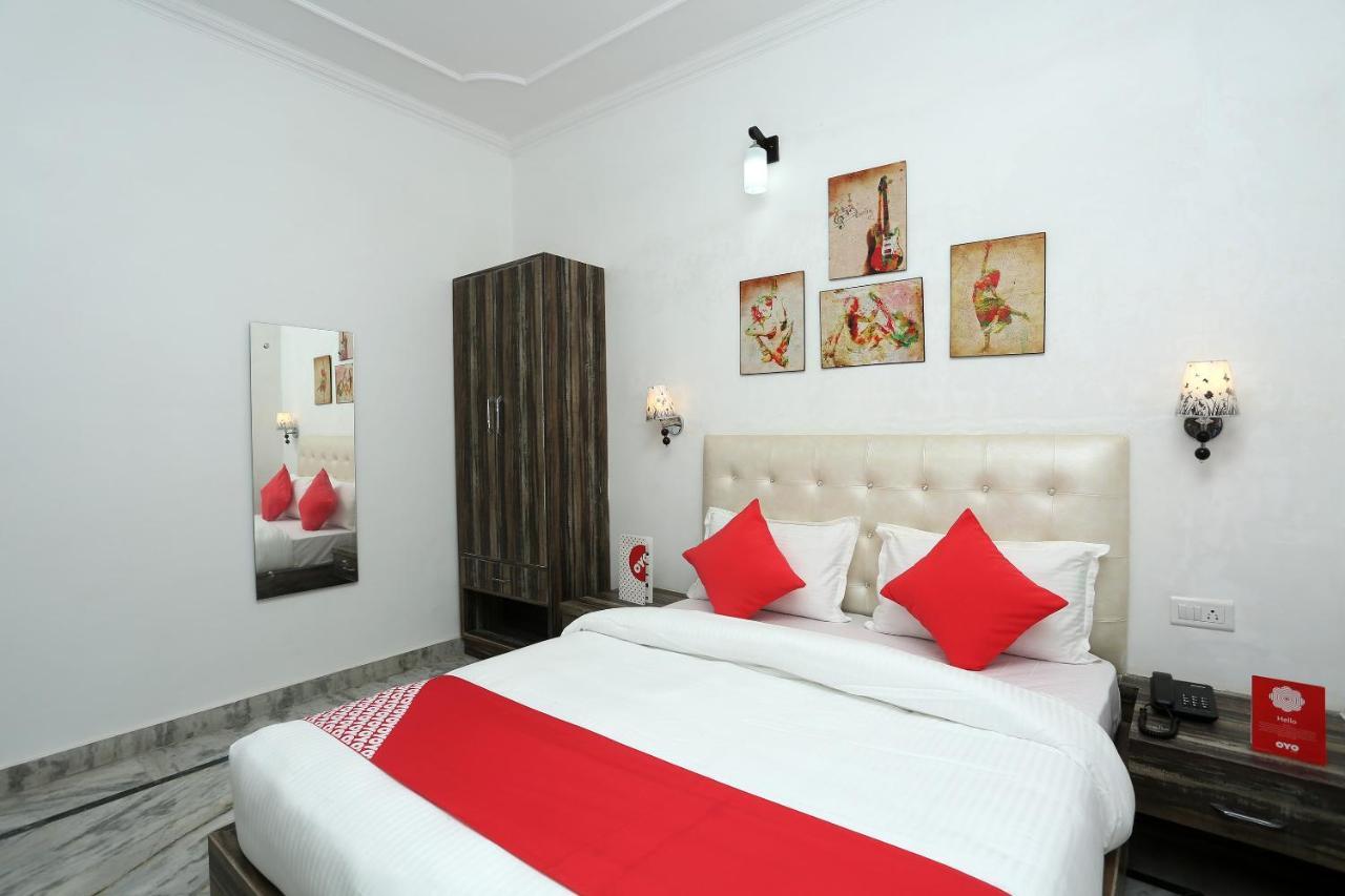 Oyo 16544 Bella Vista By Jordan Hotel Agra  Ngoại thất bức ảnh