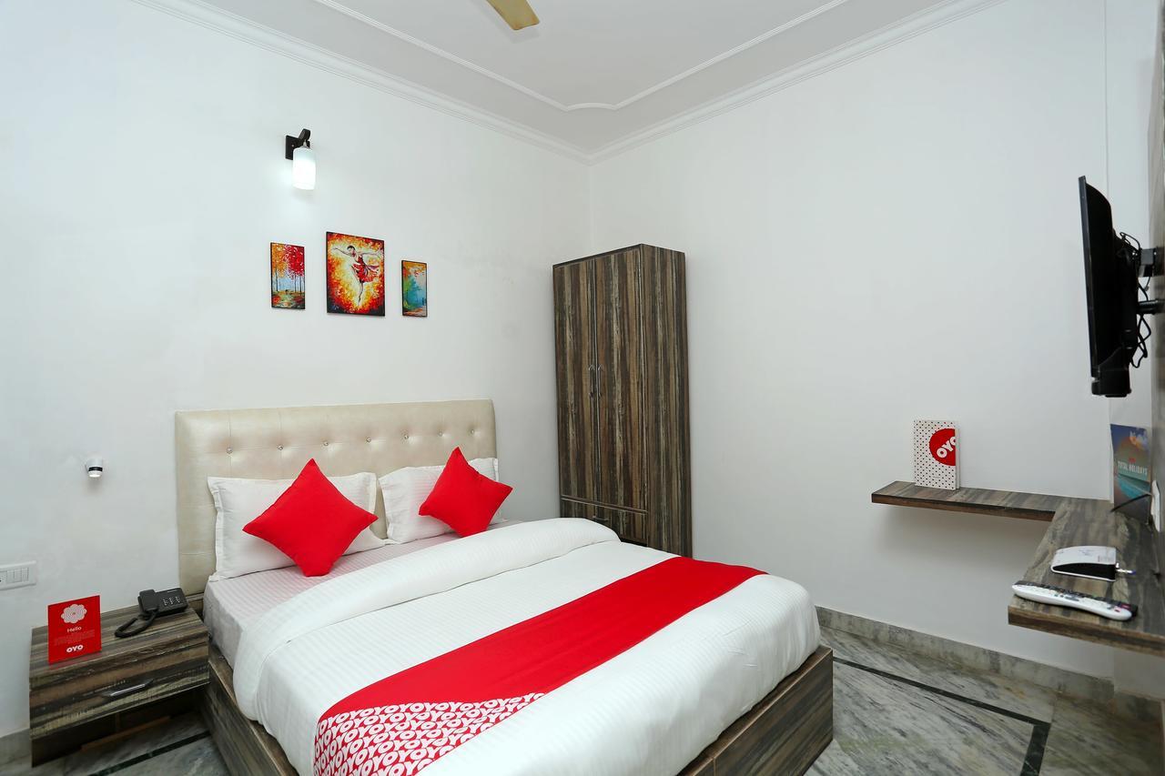 Oyo 16544 Bella Vista By Jordan Hotel Agra  Ngoại thất bức ảnh