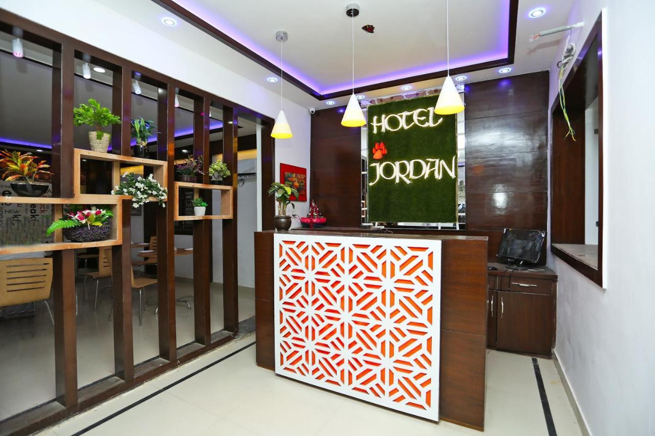 Oyo 16544 Bella Vista By Jordan Hotel Agra  Ngoại thất bức ảnh