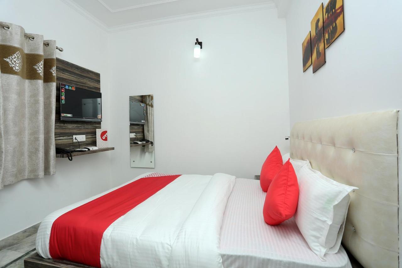 Oyo 16544 Bella Vista By Jordan Hotel Agra  Ngoại thất bức ảnh