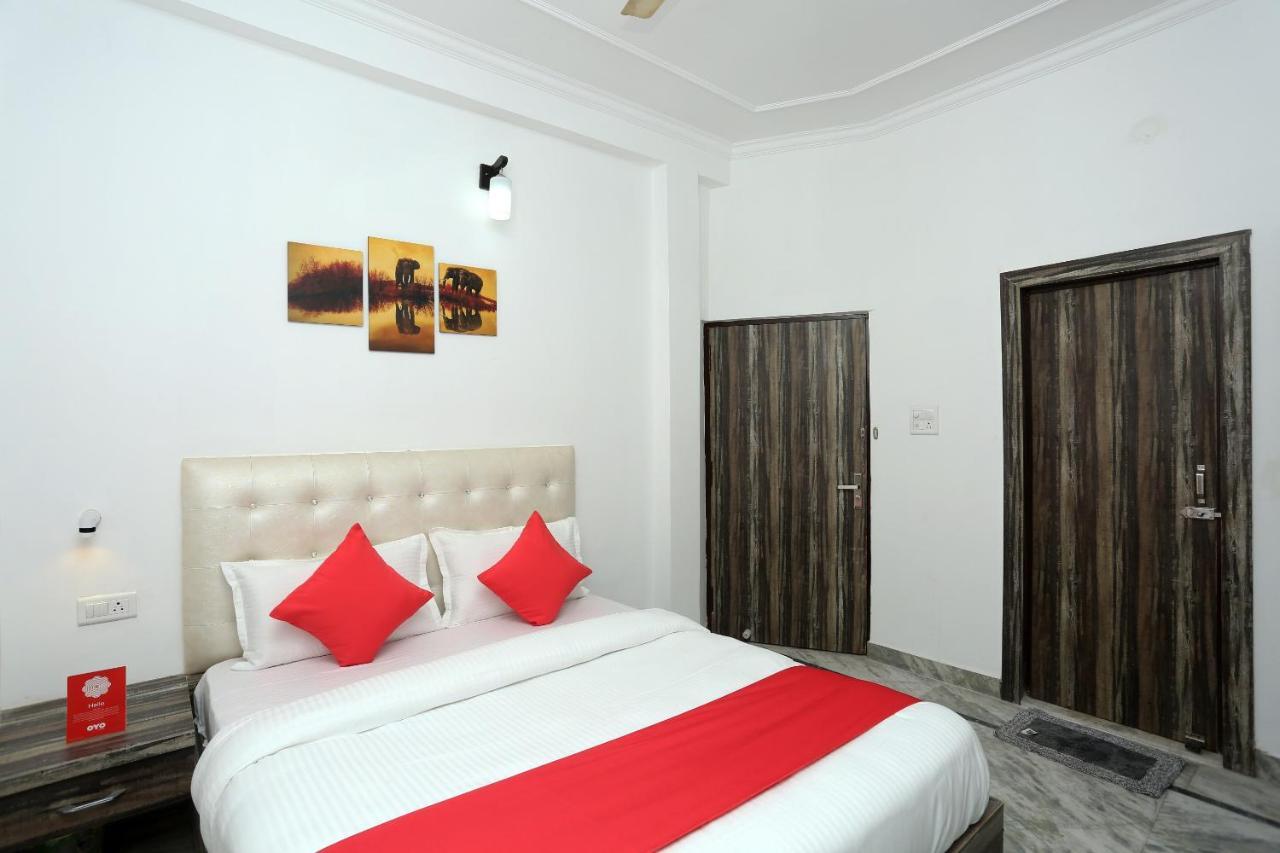 Oyo 16544 Bella Vista By Jordan Hotel Agra  Ngoại thất bức ảnh