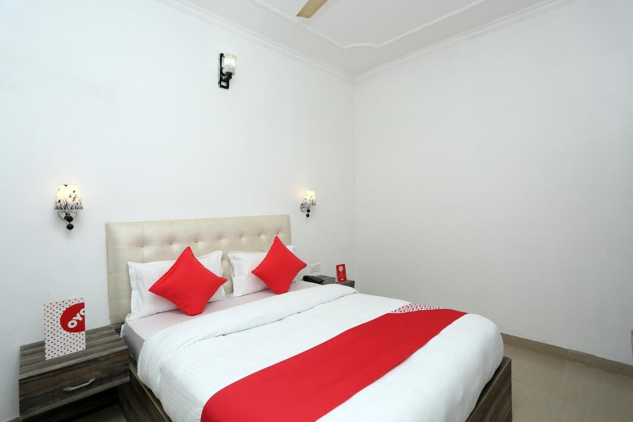 Oyo 16544 Bella Vista By Jordan Hotel Agra  Ngoại thất bức ảnh