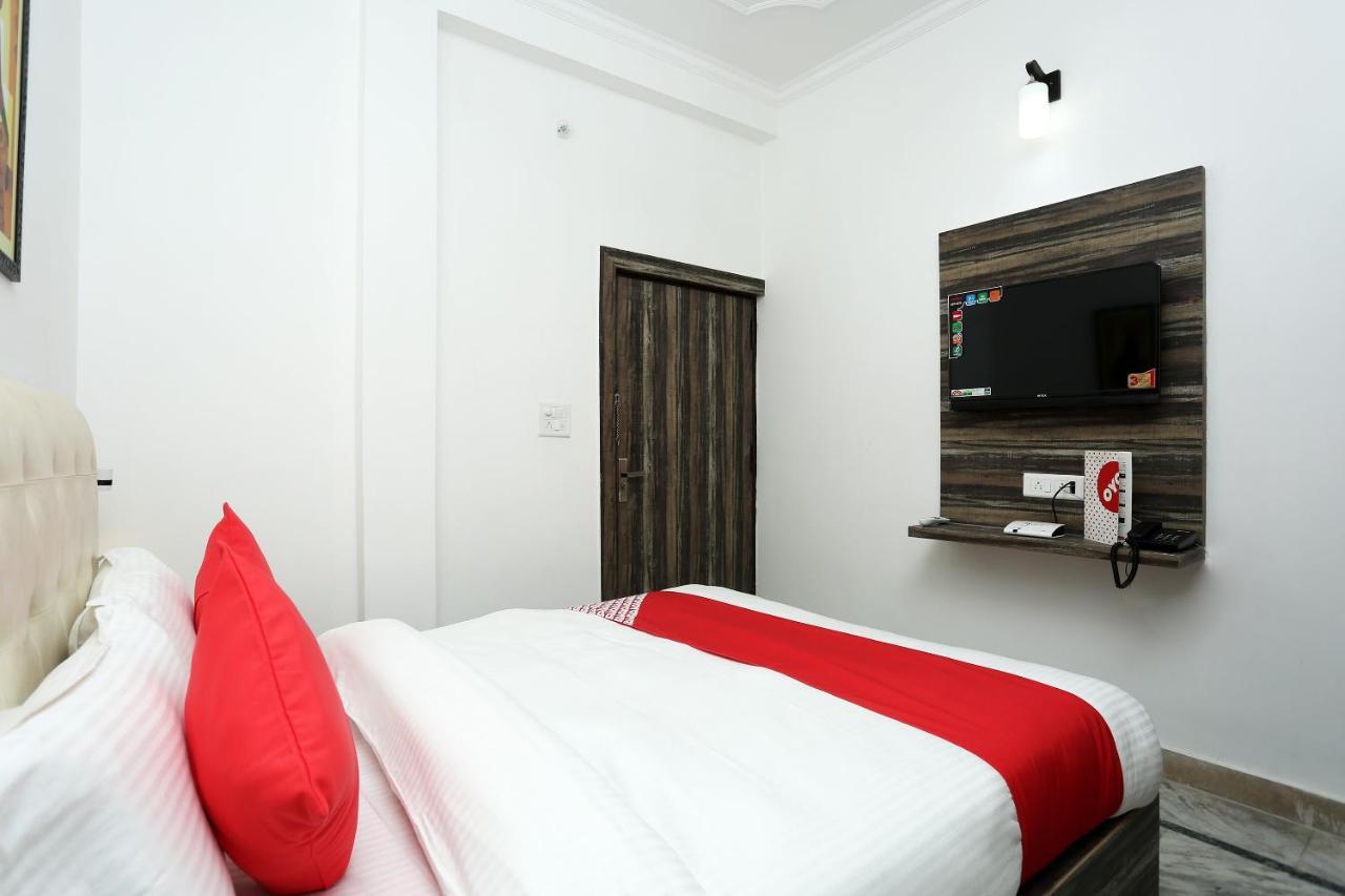 Oyo 16544 Bella Vista By Jordan Hotel Agra  Ngoại thất bức ảnh