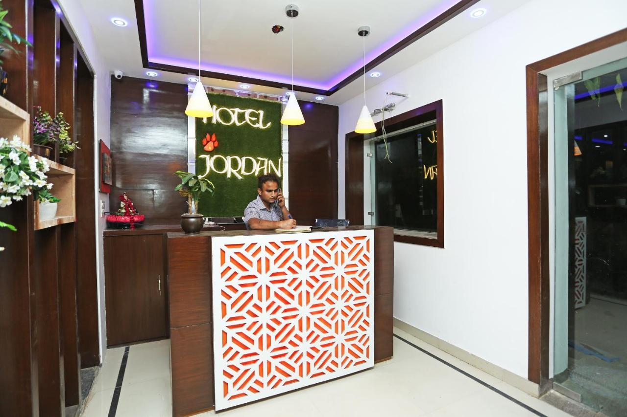 Oyo 16544 Bella Vista By Jordan Hotel Agra  Ngoại thất bức ảnh
